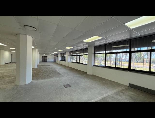 1,439M² OFFICE TO LET IN DURBAN CENTRAL